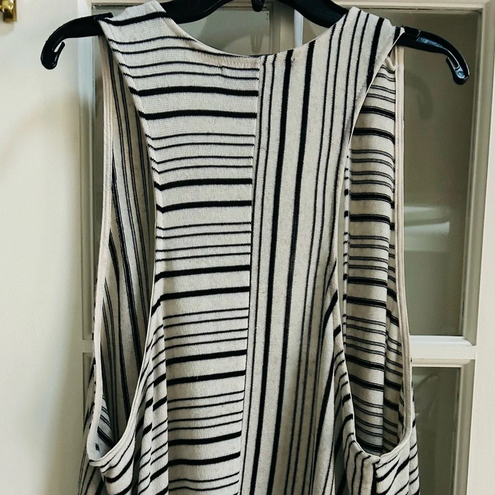 Anthropologie Sunday in Brooklyn Black & White Striped Gillie Vest size L - Picture 8 of 9